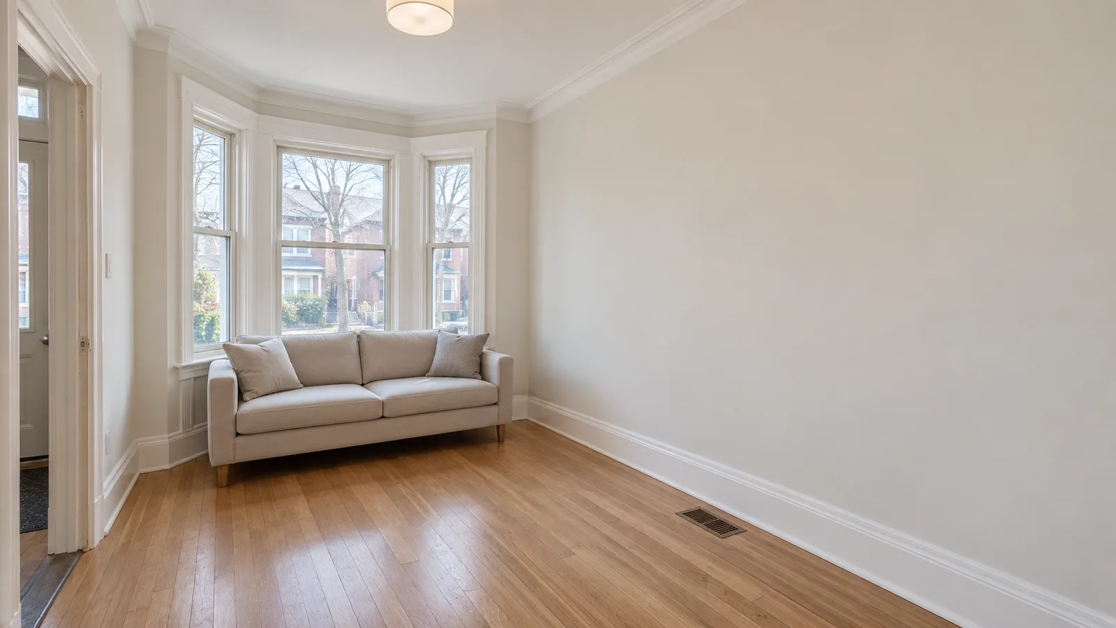 Traditional living room with a bay window